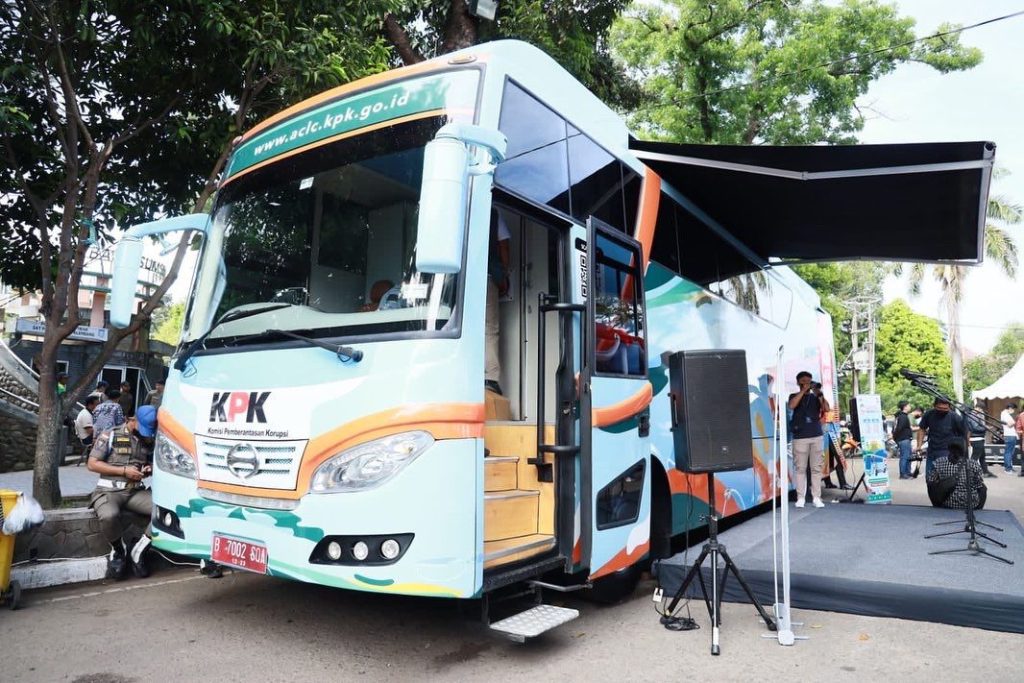 Ini dia bus anti korupsi